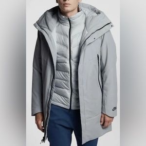 Mens Nike Sportswear Down Fill Aeroloft 2 in 1 Jacket Size XL